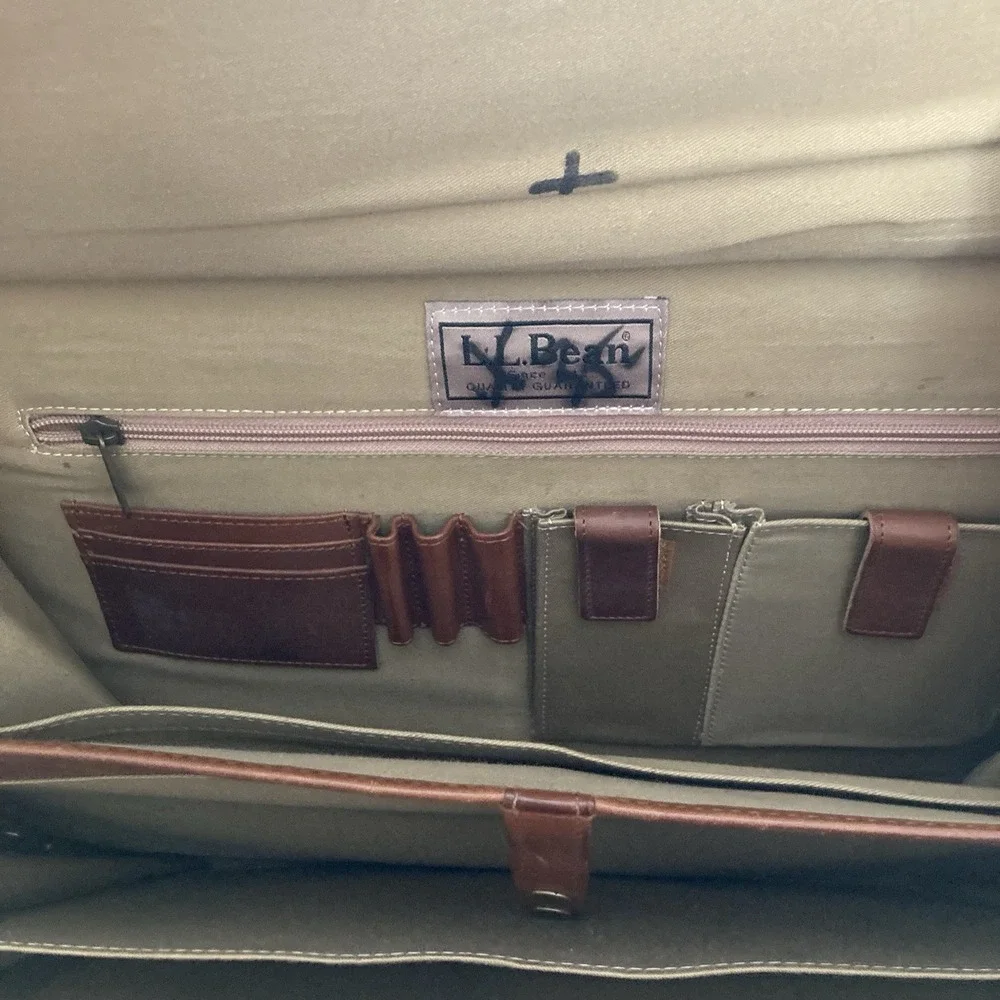 Vtg LL Bean Brown Leather Briefcase Attaché Organizer 17